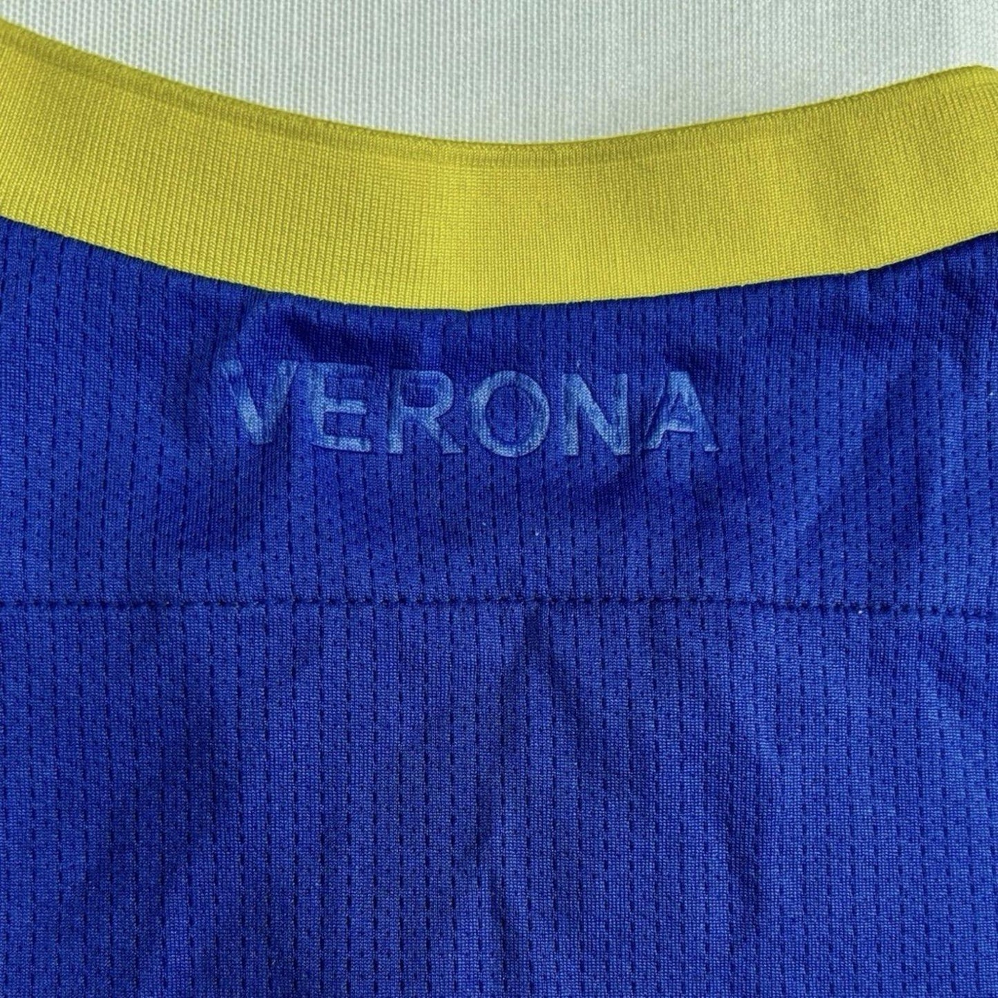Hellas Verona Home Shirt (M) | Macron | Air Dolomiti Sponsor | 2020/21