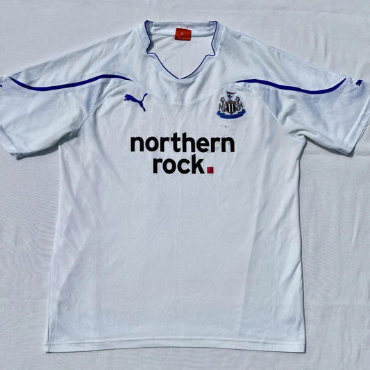 Newcastle United 2010/11 Away Shirt Puma Size L White Northern Rock Vintage