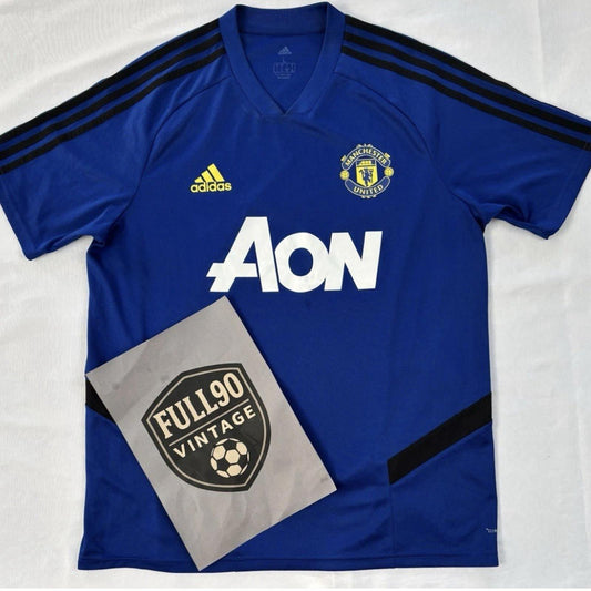 Official Manchester United Training Shirt from the 2018/19 season by Adidas