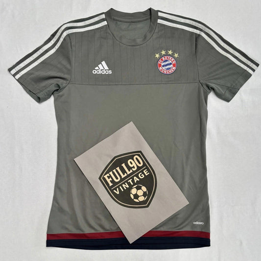 2015-16 Bayern Munich adidas Training Shirt (Adizero) – Size M